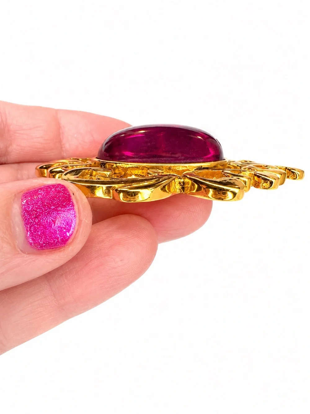 Vintage Signed LR Gold Tone Brooch‎ Hot Pink Glass Cabochon Ornate Statement Pin